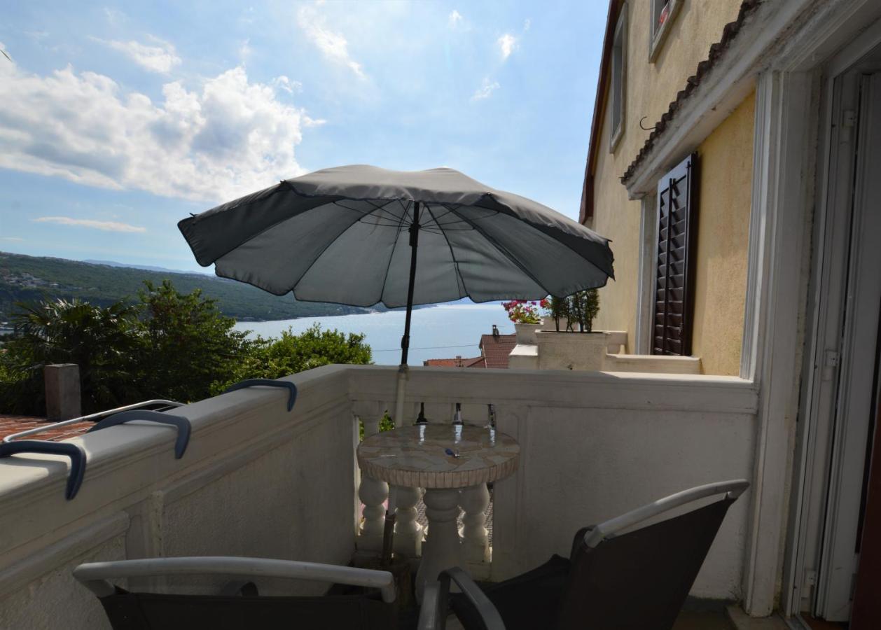 Apartment Vivoda Opatija Buitenkant foto