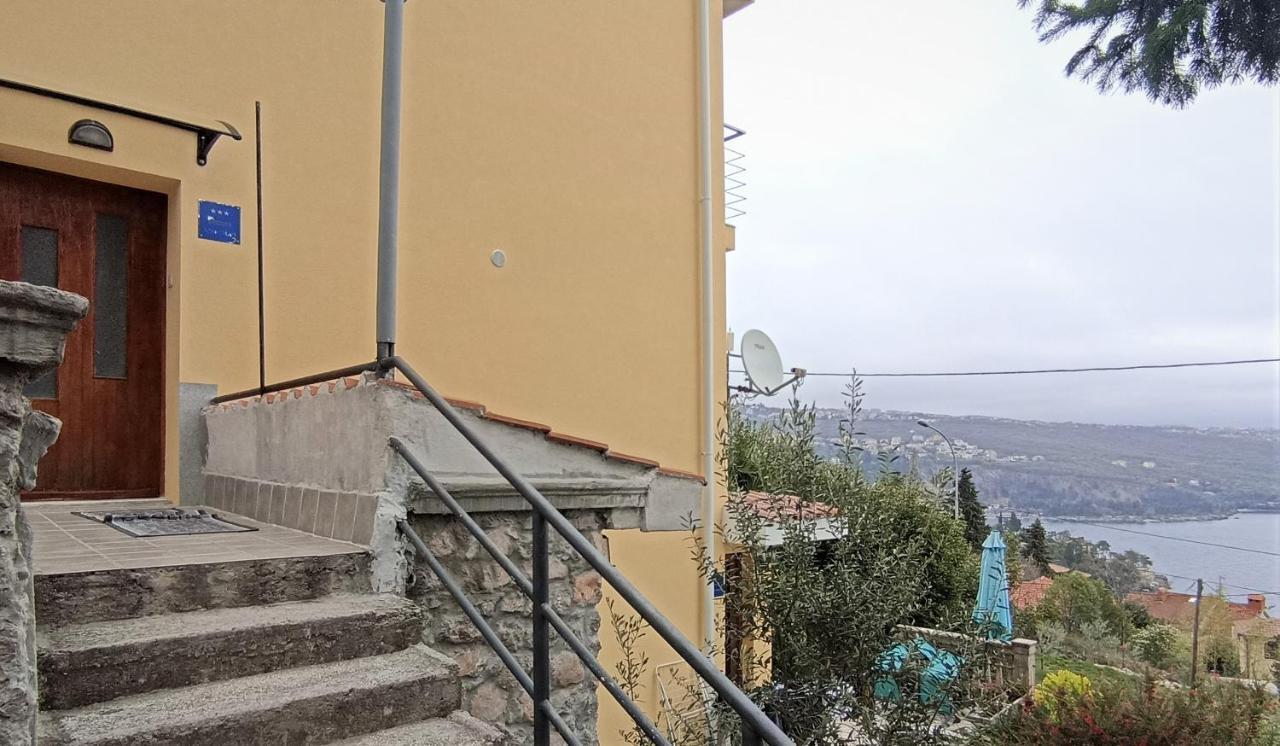 Apartment Vivoda Opatija Buitenkant foto